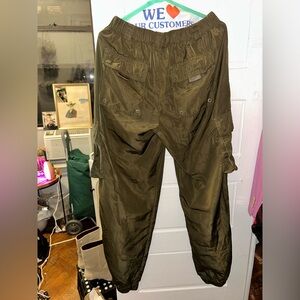 ARMY GREEN ALO CARGO PANTS